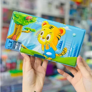 جامدادی کتابی متوسط lion