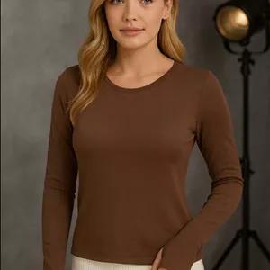 بلوز یقه گرد آستين فینگردار بیسیک