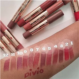 دیویو رژ لب جامد ضد آب 9