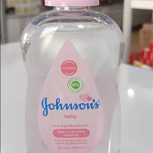 روغن بچه جانسون Johnson's