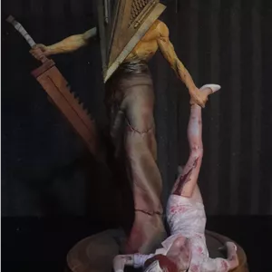 پیرامید هد از سایلنت هیل | pyramid head silent hill