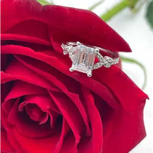 انگشتر نقره زنانه مدل طرح جواهر کد SWA263 