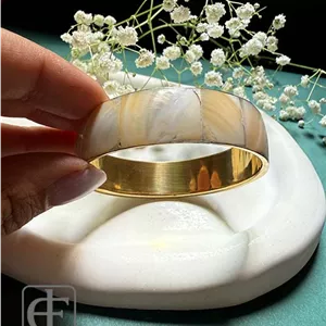 النگو برنجی صدف سایز 3 کد 211