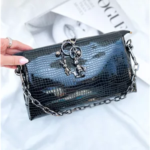 کیف ورنی henty