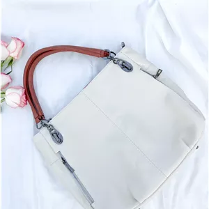 کیف بزرگ برند DKNY