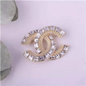 سنجاق سینه جواهری
