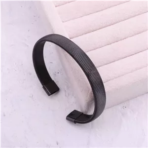 دستبند مردانه مشکی استیل مردانه
