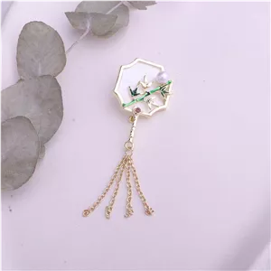 سنجاق سینه بامبو ژاپنی