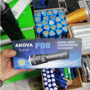 چراغ قوه حرفه‌ای شارژی P90 برند AKOVA مدل S-P90 با زوم تلسکوپی و برد 1000 متر |عمده و تک