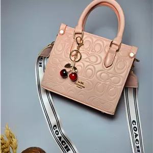 کیف زنانه چرم برند کوچ وارداتی کد0099