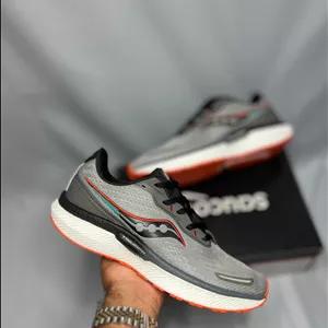 کفش ساکنی تریامف ۱۹ سبک و راحتی saucony triumph 19