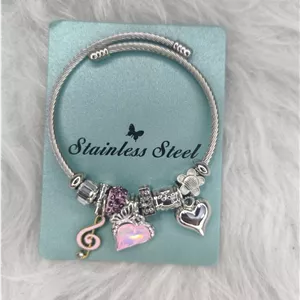 دستبند پاندورا