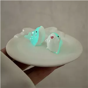 فیگور دلفین شب تاب