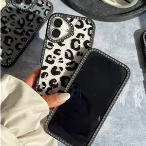 قاب آیفون پلنگی نگین دار