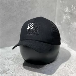 کلاه بیسبالی پشت توری مستر کوالیتی طرح LOEWE