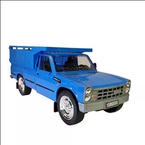 ماشین بازی درج توی مدل نیسان باربند دار