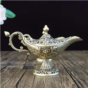 پخش‌کننده دود عود به شکل چراغ جادوئی طرح افسانه‌ای