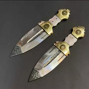 خنجر ۲۰ سانت کلکسیونی استاد شنس  دسته استخوان شتر باربند برنجی  تیغه فولاد فنر ماشین حکاکی شده