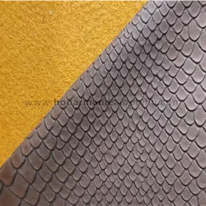 چرم مصنوعی طرح پیتون رنگ قهوه ای (ابعاد 100x140 سانت) 