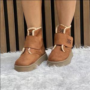 نیم بوت زنانه ساقدار چسبی مدل آگ UGG