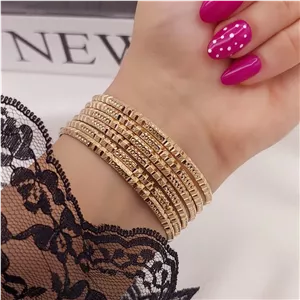 النگو‌طرح طلای زنانه،اصل طلا روس،۵ سال دوام،پهنا۳ میل💍