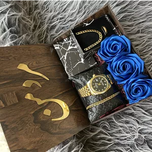 (ارسال رایگان) هدیه لاکچری مردانه کادو تولد ساعت رولکس و ست کارتیر طلایی جذاب ۴