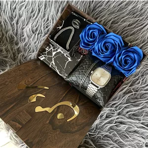 (ارسال رایگان) هدیه لاکچری مردانه کادو تولد ساعت کاسیو و ست کارتیر نقره ای جذاب ۱۱۲