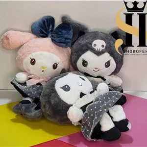 عروسک کورومی و مای ملودی دامن‌دار