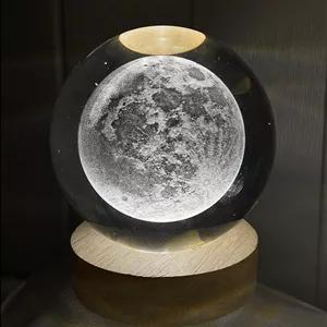گوی کریستالی طرح ماه moon crystal
