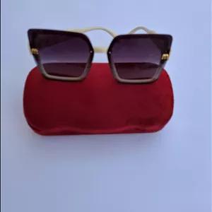 عینک میو میو زنانه