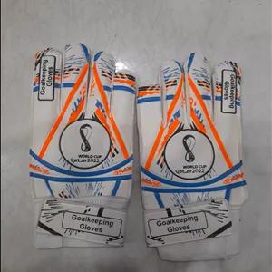 دستکش‌دروازه بانی بچگانه