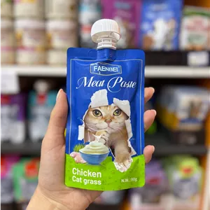 پودینگ فنبی با طعم مرغ و کت گرس