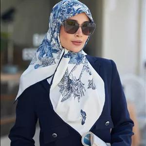 روسری ابریشم توییل دیور پروانه