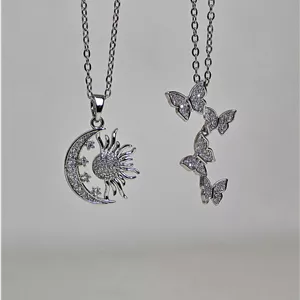 گردنبند پروانه و ماه و خورشید 215