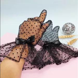 دستکش توری مجلسی خالدار پاپیونی