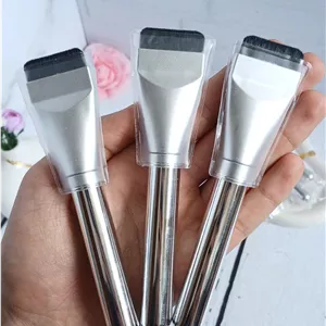براش حرفه‌ای کرم پودر (Foundation Brush) سرتخت با تراکم بالا و بدون رد انداختن