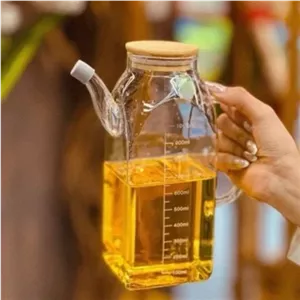 روغن‌ریز پیرکس مربعی ۱ لیتری با درب بامبو؛ ترکیبی از مدرنیته و سلامت