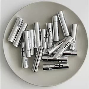 رژلب جامد شیر‌آپ فلورمار - SHEER UP