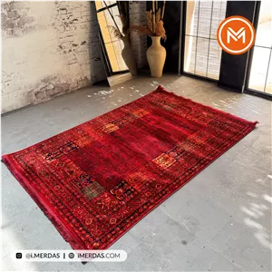 فرش گبه هرمس کد 6054 زمینه لاکی