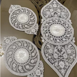 ست سه تیکه رومیزی جلو مبلی شاین دار طرح (ورساچه گلدار)