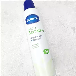 اسپری ضد تعریق بدن وازلین Vaseline مدل aloe sensitive
