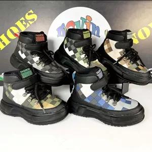 نیم بوت پسرانه و دخترانه ، زیبا ، بادوام و فوق‌العاده با کیفیت