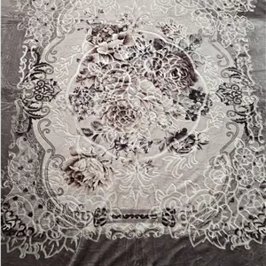 پتو دونفره ابریشمی طرح سلطنتی| 4کیلو و سایز 200×230 | دورو نرم و لطیف|ارسال رایگان