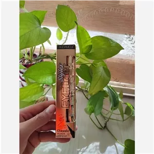 خط چشم ماژیکی پروانه ای هدی موجی