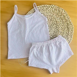ست لباس زیر تاپ و شورت دخترانه طرح راه راه جنس پنبه یکرو | سایز 4 تا 6 سال