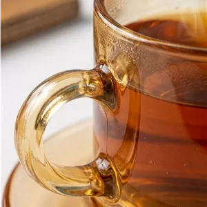 استکان نعلبکی عسلی رنگ