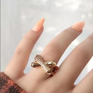 انگشتر ژوپینگ طرح استخوانی