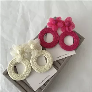 گوشواره حصیری گل