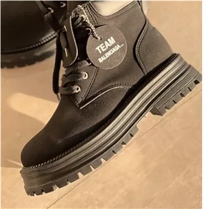 نیم بوت زنانه طرح TIM