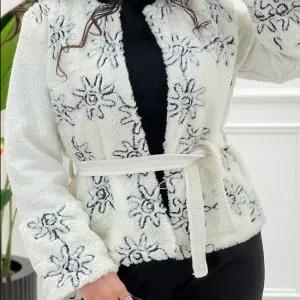 کت آستین پولکی